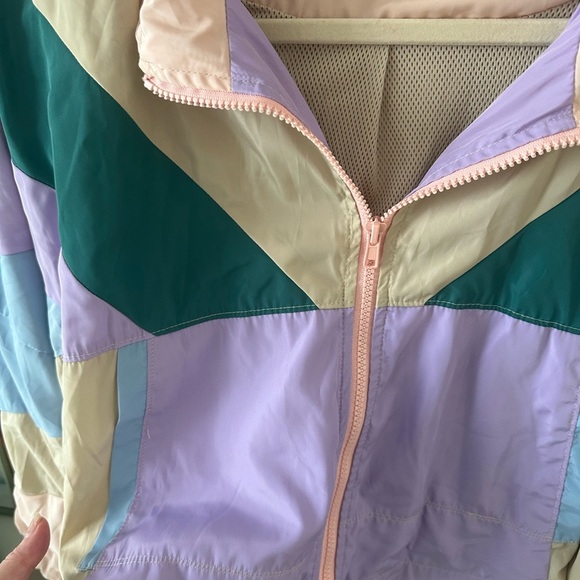 BLANK NYC cropped windbreaker. Sz S - Picture 3 of 5